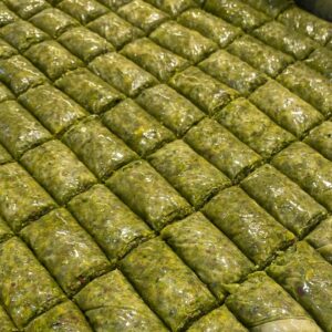 Pistachio Paklava Rolls